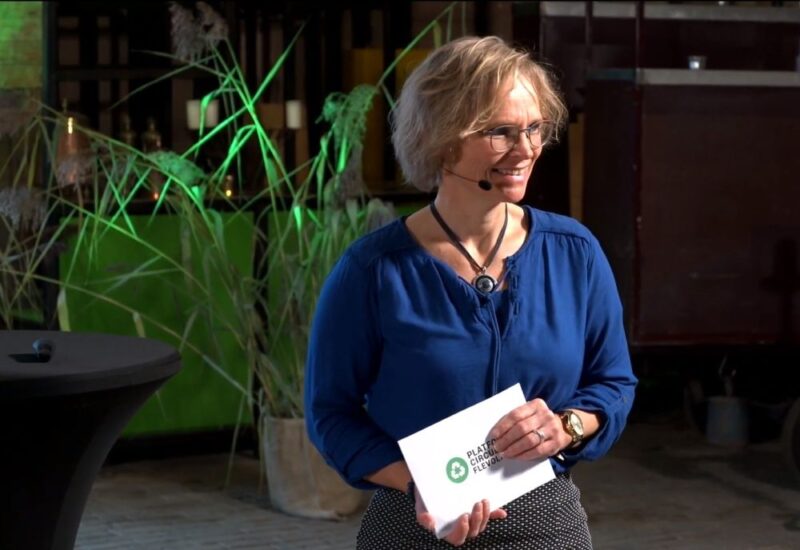 Online Energizer Tineke Stuifzand